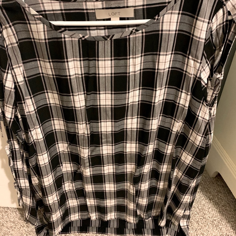 Loft plaid tie sleeve top